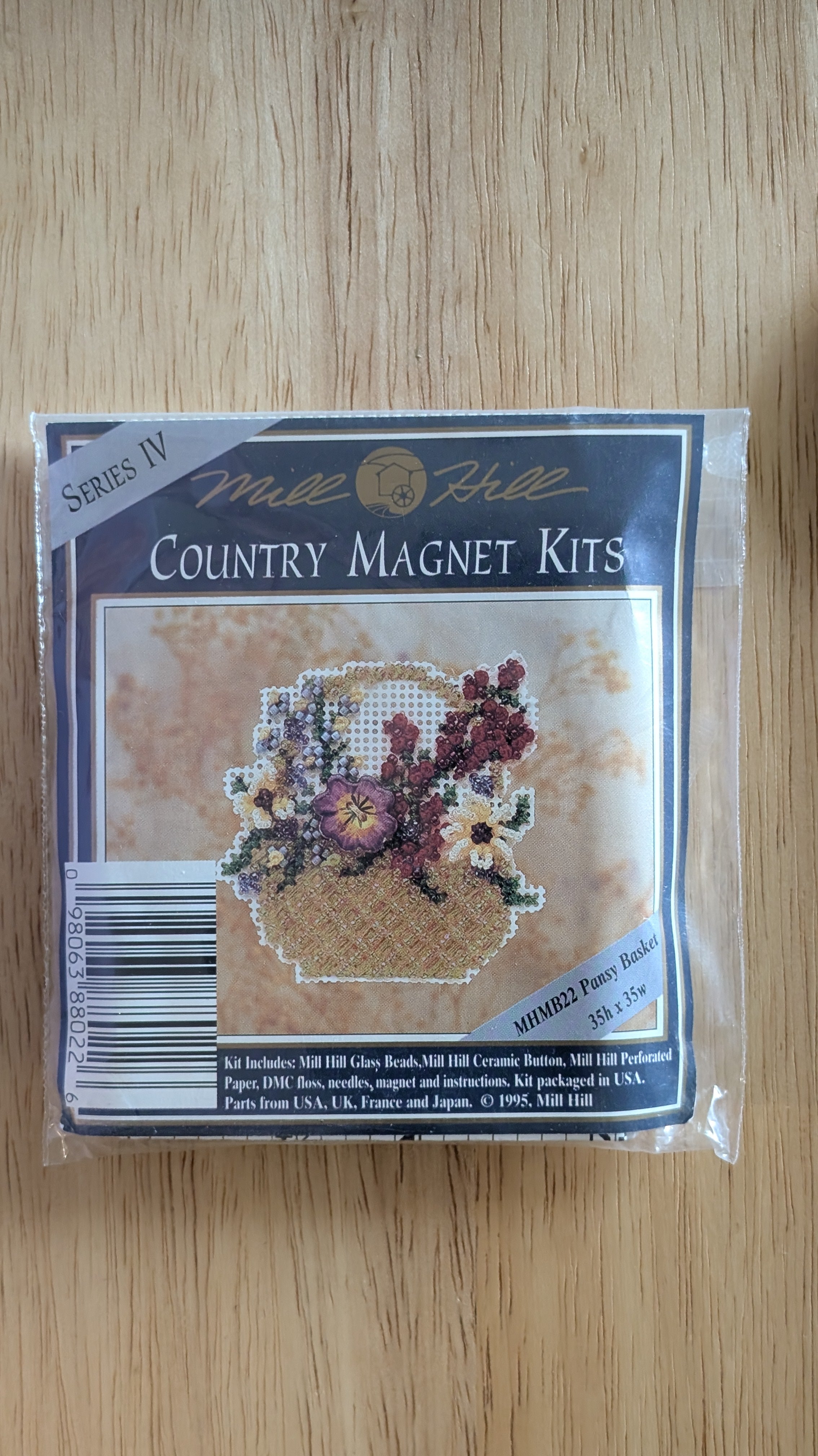 Pansy Basket - MHMB22